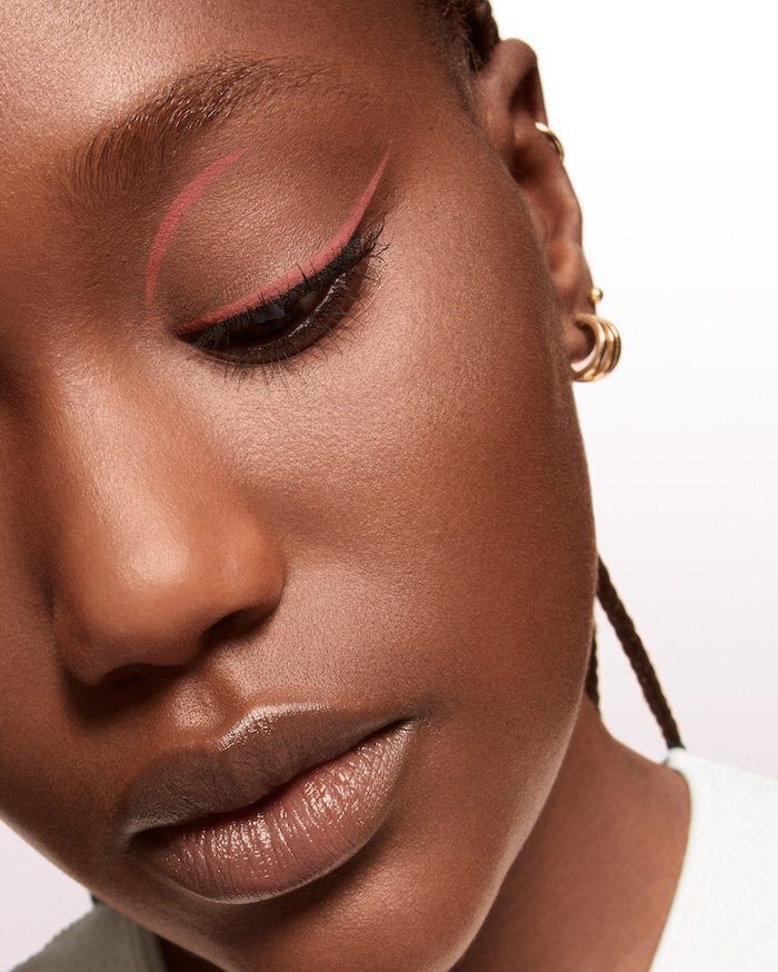 Illustration for Lancome FAQ