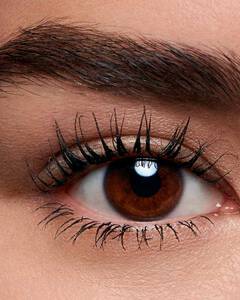 Illustration for an article Skincare