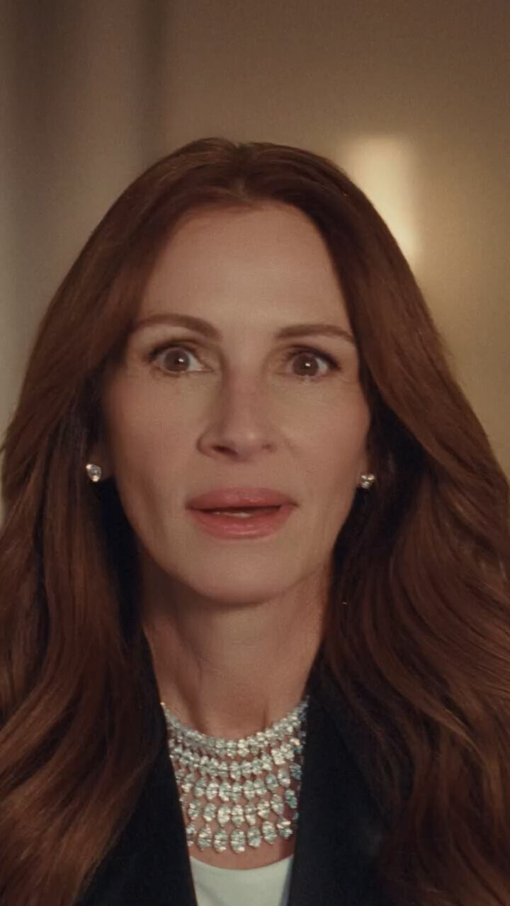 Julia Roberts, the face of Happiness