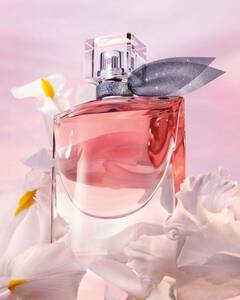 La Vie Est Belle Iconization