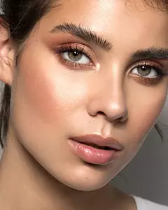 Illustration for an article Skincare