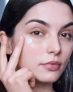 Illustration for an article Skincare