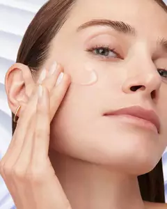 Illustration for an article Skincare