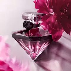 La Nuit Tresor Eau de Parfum