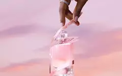 La Vie Est Belle as a gift