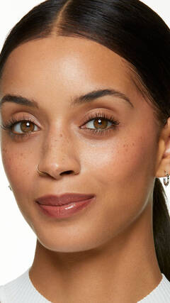 Illustration for an article Skincare