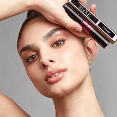 Illustration for an article Skincare