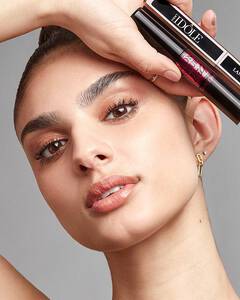 Illustration for an article Skincare