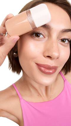 Illustration for Lancome FAQ