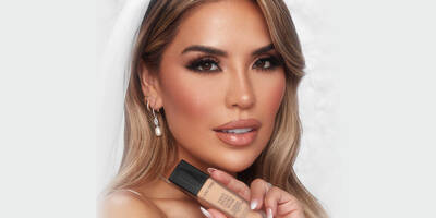 Bride with Natural Matte Full Coverage Foundation for Bridal Wedding Makeup