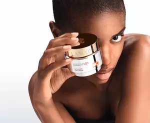 Absolue Longevity Packshot