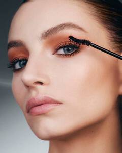 Illustration for Lancome FAQ