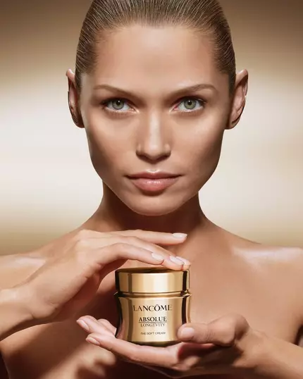 Illustration for Lancome FAQ