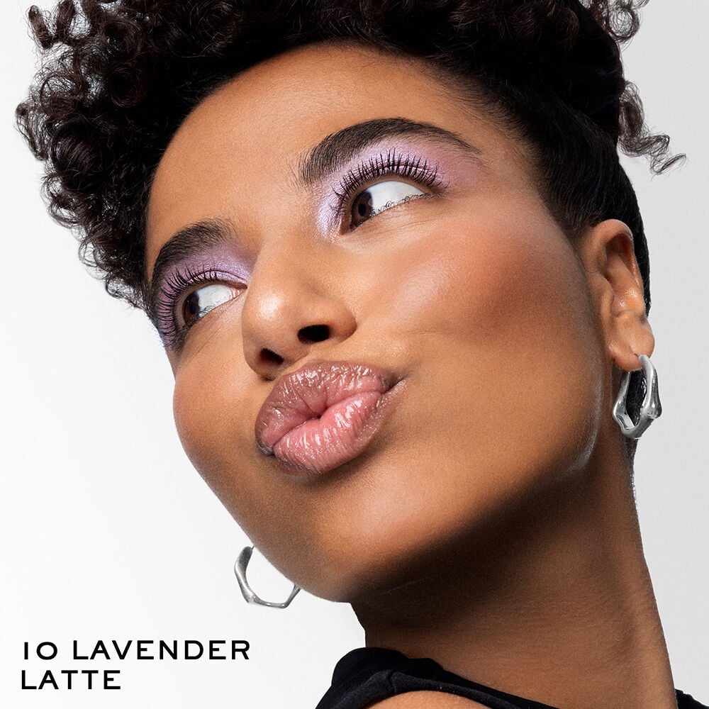 Model wearing Idole Tint Liquid Eyeshadow & Eyeliner 