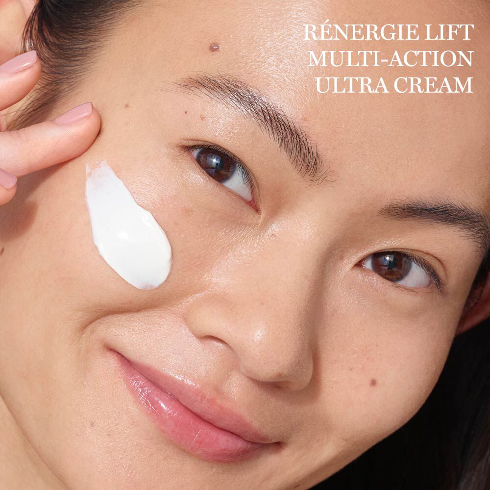 RENERGIE LIFT MULTI-ACTION HOLIDAY SET