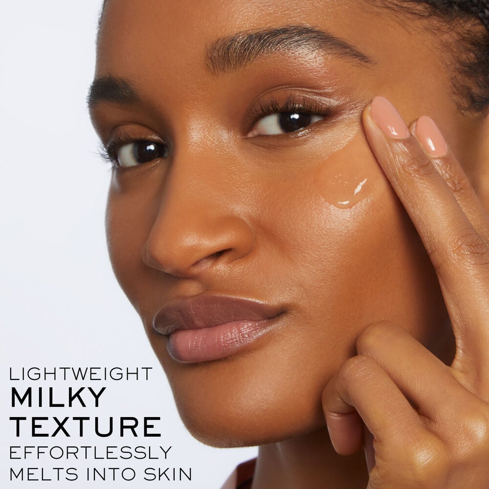 Lightweight milky texture effortlessly melts into skin 