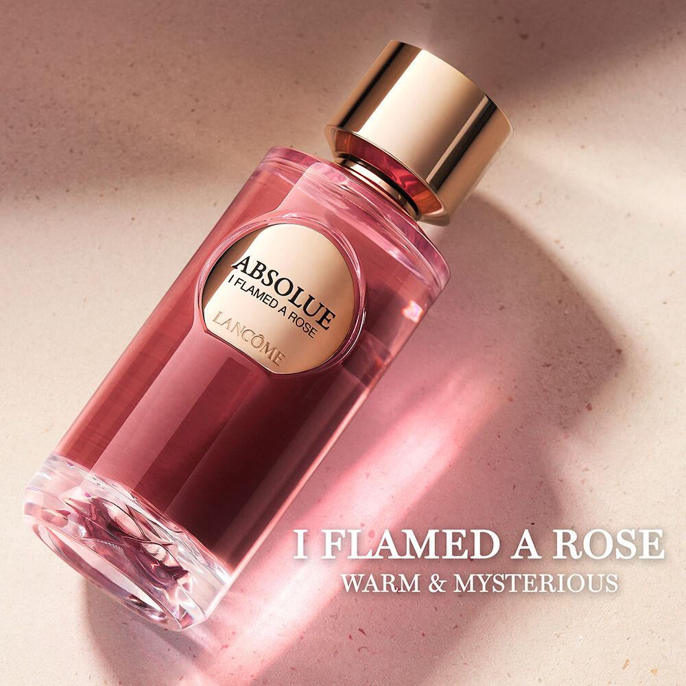 Absolue Les Parfum I Flamed a Rose is part of the warm and mysterious fragrance family 