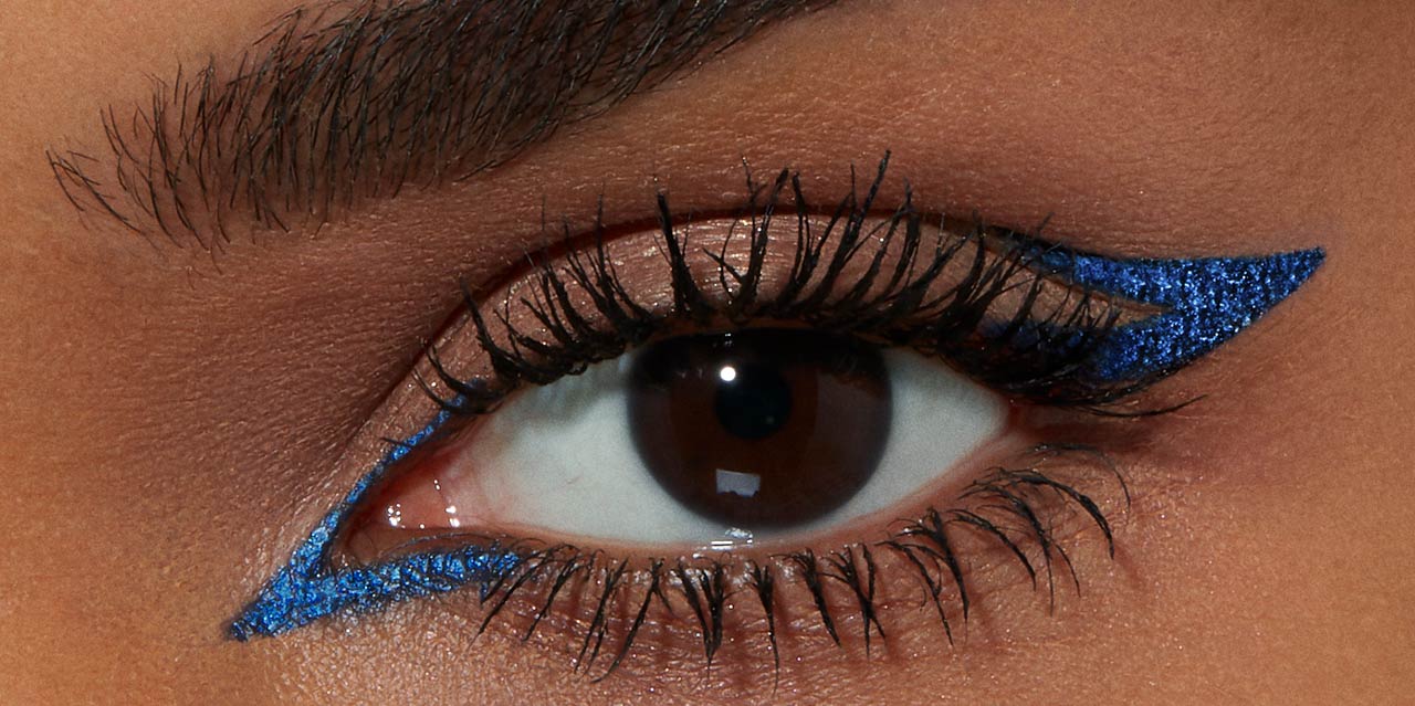 Eyeliner: How to Wear Blue Eyeliner -